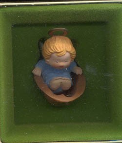 1979 Little Trimmer Angel Delight (SDB) Hallmark Keepsake Ornament QX1307