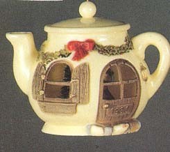 1980 Spot Of Christmas Cheer Teapot (SDB) Hallmark Keepsake Ornament 800QX153-4-2-2