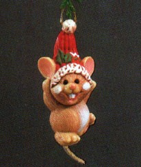 1985 Merry Mouse (Issued 1985 & 86) Hallmark Keepsake Ornament 450QX4032