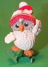 1985 Ice Skating Owl Hallmark Keepsake Ornament 500QX4765