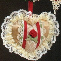 1985 Lacy Heart  (NB) Hallmark Keepsake Ornament QX5112-2
