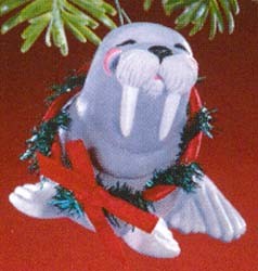 1988 Jolly Walrus Hallmark Keepsake Ornament 450QX4731