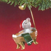 1988 Squeaky Clean Mouse in Tub Hallmark Keepsake Ornament 675QX4754