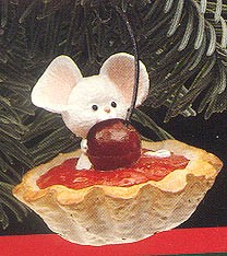 1989 Cherry Jubilee Hallmark Keepsake Ornament QX4532