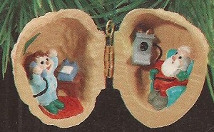 1990 Nutshell Chat Hallmark Keepsake Ornament QX5193