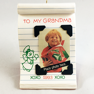 1993 To My Grandma Photo Holder Hallmark Keepsake Ornament QX5555