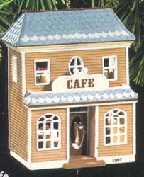 1997 Nostalgic Houses & Shops 14th Cafe Hallmark Keepsake Ornament 1695QX624-5