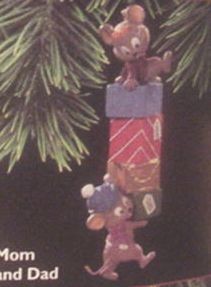 1997 Mom & Dad-Stack Of Gifts  Hallmark Keepsake Ornament 995QX652-2