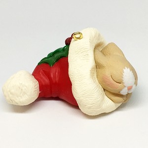 1997 Sweet Dreamer Bunny Hallmark Keepsake Ornament 695QX673-2