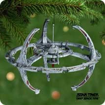 2001 Star Trek Deep Space 9 Space Station *Magic  Hallmark Keepsake Ornament 3200QX606-5-2