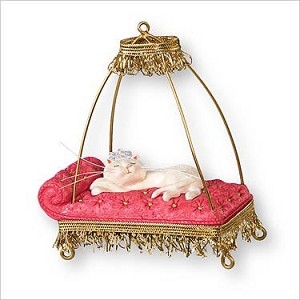 2007 Pampered Cat Hallmark Keepsake Ornament QXG6157