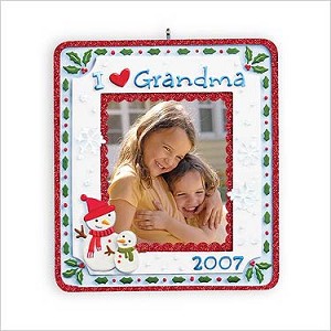 2007 Grandma Photo Holder Hallmark Keepsake Ornament QXG6199