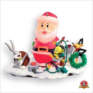 2007 Looney Tunes Deck the Yard Hallmark Keepsake Ornament QXI4137