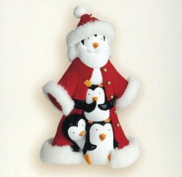 2007 South Pole Pals Tip-top Santa Hallmark Keepsake Ornament QXT8327