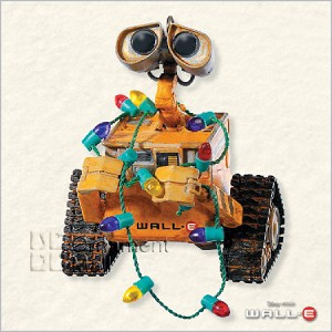 2008 Wall-E Deck the Planet! Hallmark Keepsake Ornament QXD4371