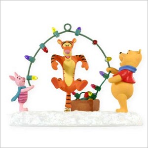 2009 Winnie the Pooh Tigger's Bouncy Holiday Hallmark Keepsake Ornament QXD2005