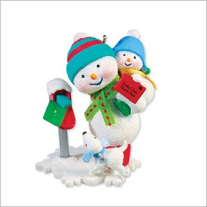 2010 Making Memories 3rd Santa's Wish List Letter Hallmark Keepsake Ornament QX8346