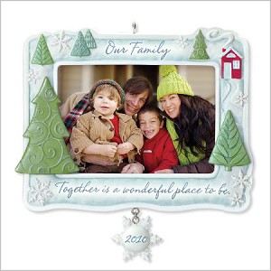2010 Our Family Photo Holder Hallmark Keepsake Ornament QXG7043
