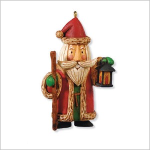 2010 Santa Spreads the Spirit Hallmark Keepsake Ornament QXG7403