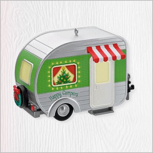 2010 Happy Campers Hallmark Keepsake Ornament QXG7423