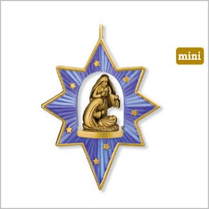 2010 Birth of a Savior *Miniature Hallmark Keepsake Ornament QXM9063
