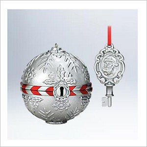 2011 Secret Santa Ball Hallmark Keepsake Ornament QXG4749