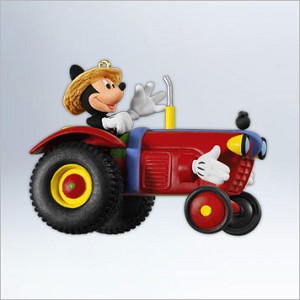 2012 Mickey Down on the Farm Hallmark Keepsake Ornament qxd1644