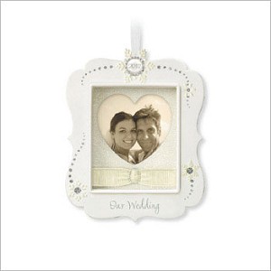 2012 Our Wedding Dated 2012 Photo Holder (SDB) Hallmark Keepsake Ornament qxg4074