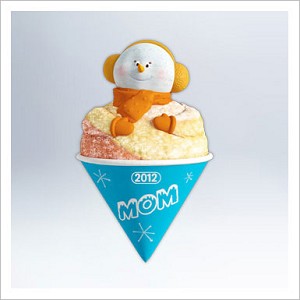2012 Mom Snow Cone Hallmark Keepsake Ornament qxg4574