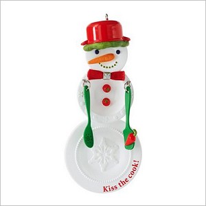 2013 Kiss the Cook Hallmark Keepsake Ornament QXG1012