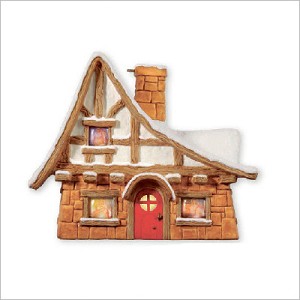 2013 Santa's North Pole Workshop Hallmark Keepsake Ornament QXG1352