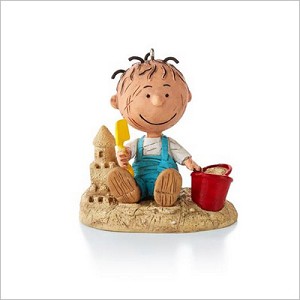2013 Peanuts Monthly Series 1st Pigpen Fun at the Beach Hallmark Keepsake Ornament QX9802