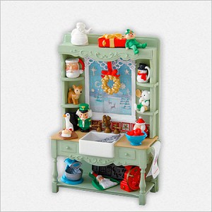 2014 Mrs. Claus's Kitchen Sink In-Store Signing Event Piece *SIGNED by all 29 Artists Hallmark Keepsake Ornament 2014ClubKitchenSink-2