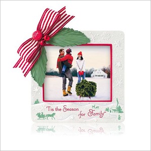 2014 Tis the Season for Family Photo Holder Hallmark Keepsake Ornament QGO1056
