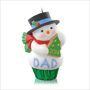 2014 Dad Snowman Hallmark Keepsake Ornament QGO1093