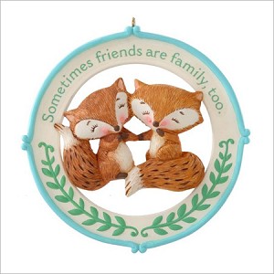 2014 Friends Are Family Too Foxes Hallmark Keepsake Ornament QGO1396