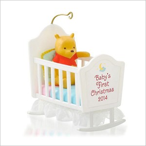 2014 Winnie the Pooh Baby's 1st Christmas Hallmark Keepsake Ornament QXD6023