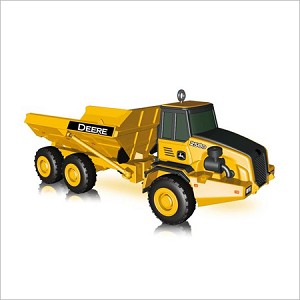 2014 John Deere 250D Dump Truck Hallmark Keepsake Ornament QXI2683