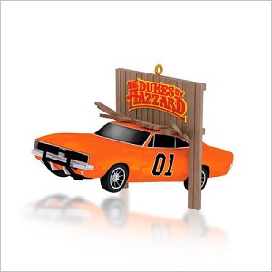2014 The Dukes of Hazzard Jumpin General Lee Hallmark Keepsake Ornament QXI2726