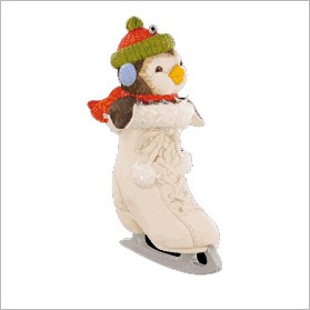 2015 Cozy on Ice Penguin *Club Hallmark Keepsake Ornament 2015Club4