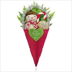 2015 Christmas Wishes Hallmark Keepsake Ornament QGO1559
