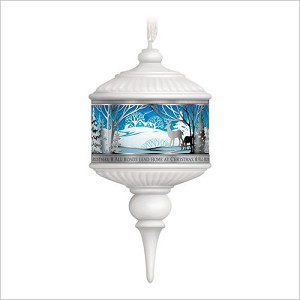 2015 Premium Holidays at Home Hallmark Keepsake Ornament QGO1767