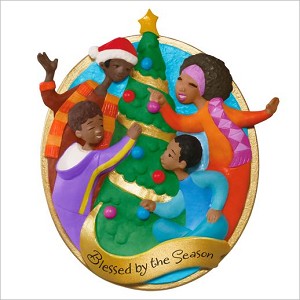 2016 Blessed by the Season African-American Family Hallmark Keepsake Ornament qsm7804