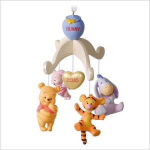 2016 Baby's First Christmas Winnie the Pooh Hallmark Keepsake Ornament qxd6054