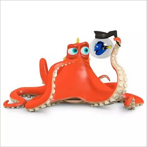 2016 Finding Dory Octopus Newfound Friends Hallmark Keepsake Ornament qxd6221