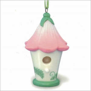 2017 Floral Birdhouse Hallmark Keepsake Ornament QEO8200