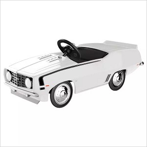 2017 Kiddie Car Classics 1969 Chevrolet Camaro Hallmark Keepsake Ornament QEP2115