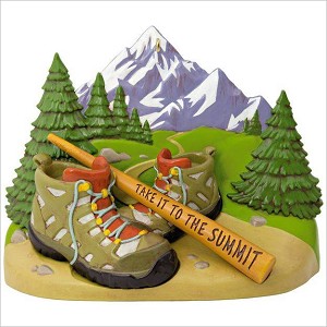 2017 Mountain Majesty Hallmark Keepsake Ornament QGO1895