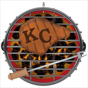2017 Kansas City BBQ Grilling Hallmark Keepsake Ornament QSR1635