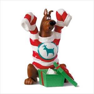 2018 Scooby Doo An Oversize Surprise Hallmark Keepsake Ornament QXI3076